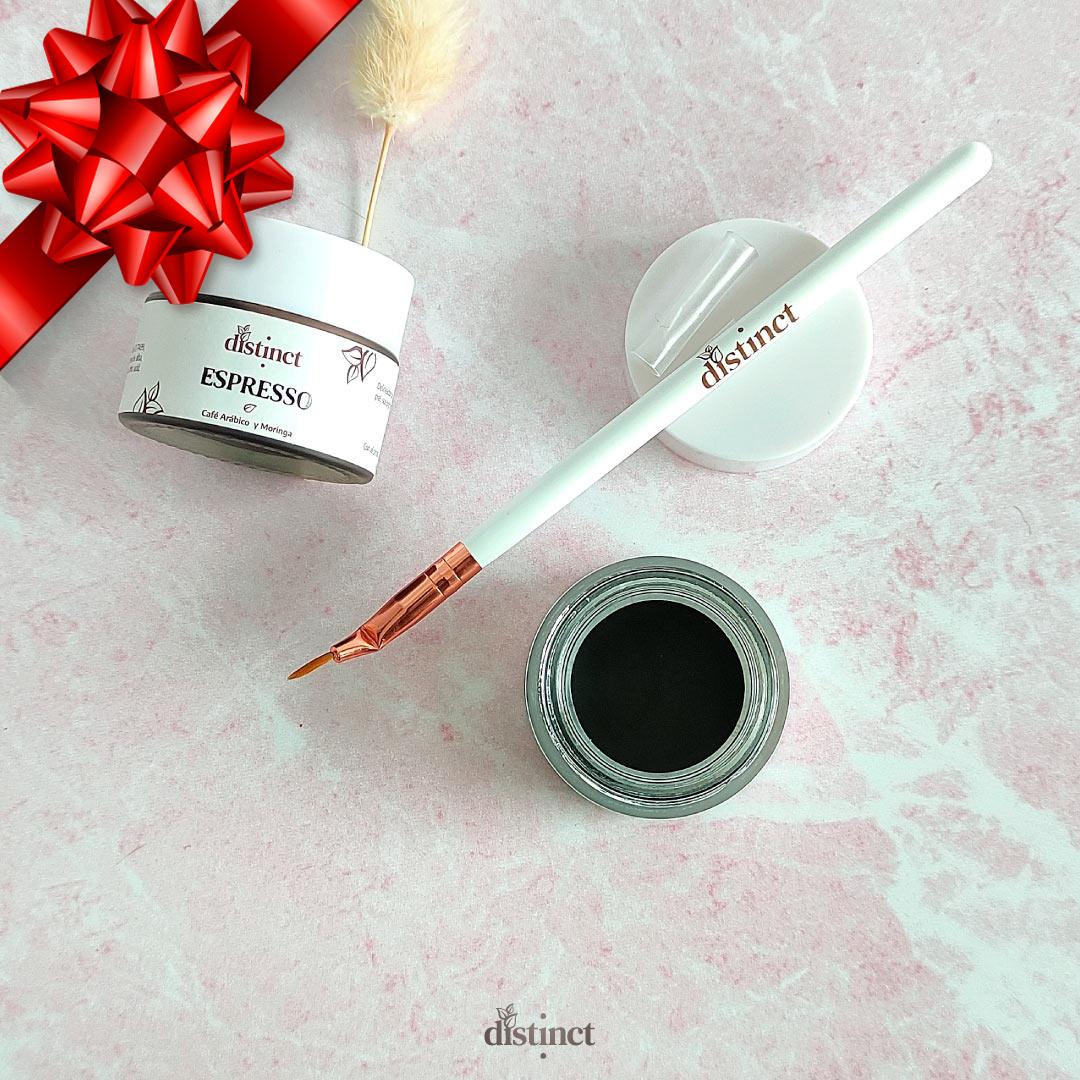 16% OFF Solo 4 día(s). imagen Pack Looking. Delineador y eyeliner brush